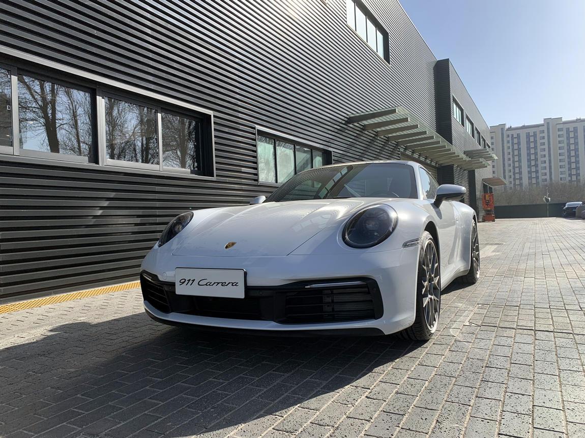 有灵魂的跑车送给自己保时捷911carrera交付台州客户