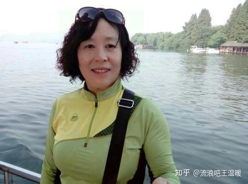 王阿姨今年39岁图片