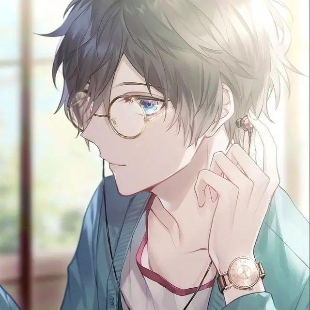 各位大佬有没有帅气的动漫男头像呢