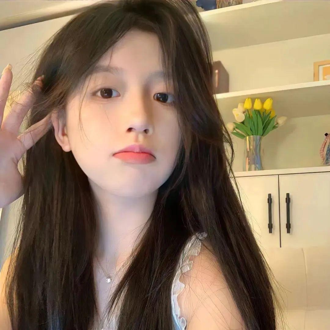 女生头像超好看带阳光金边的温柔女头