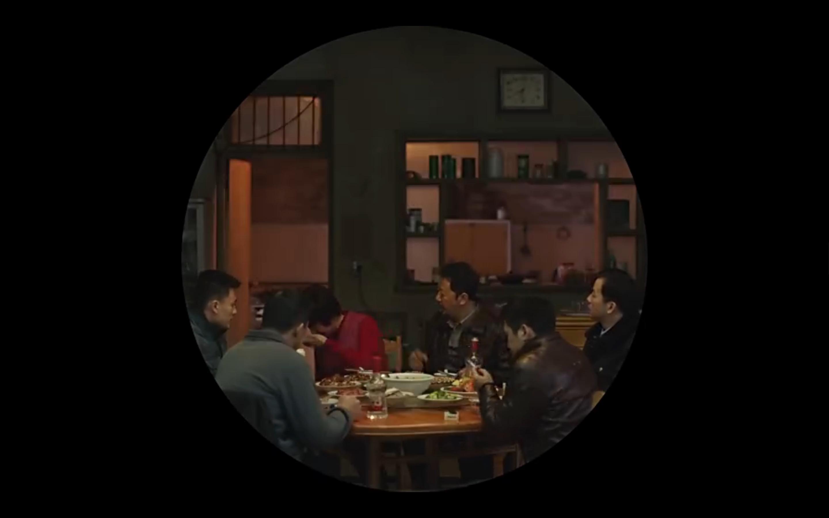 三个月前,我尝试破解了圆形构图