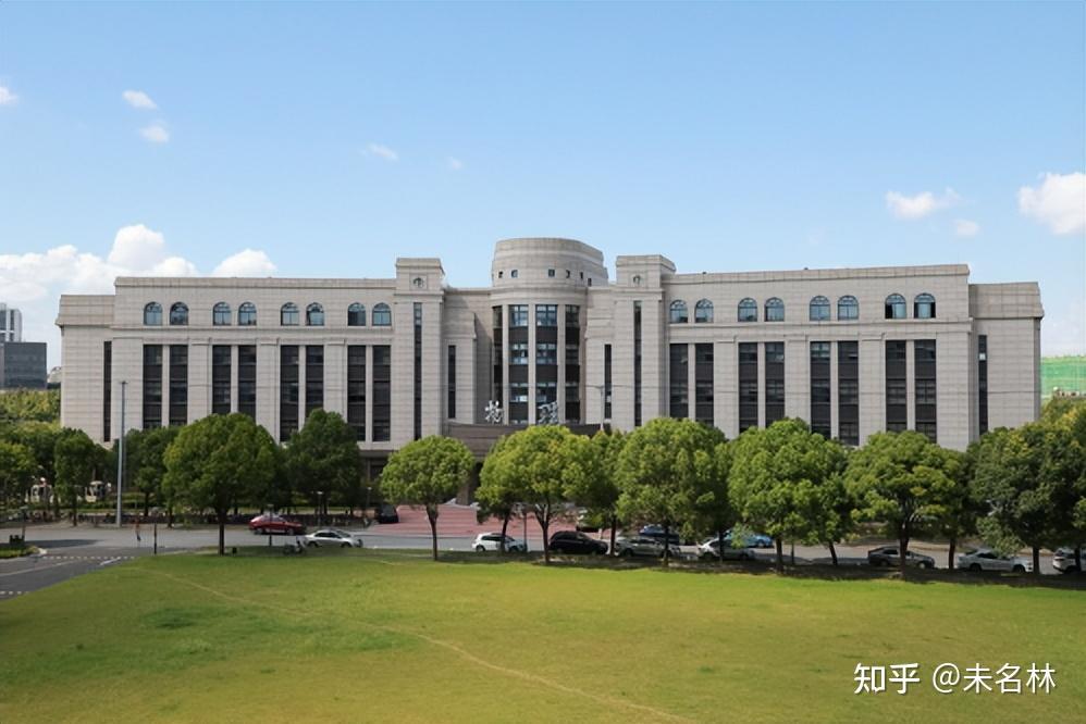 国家杰青天文学家袁峰加盟复旦大学双一流建设再添神助