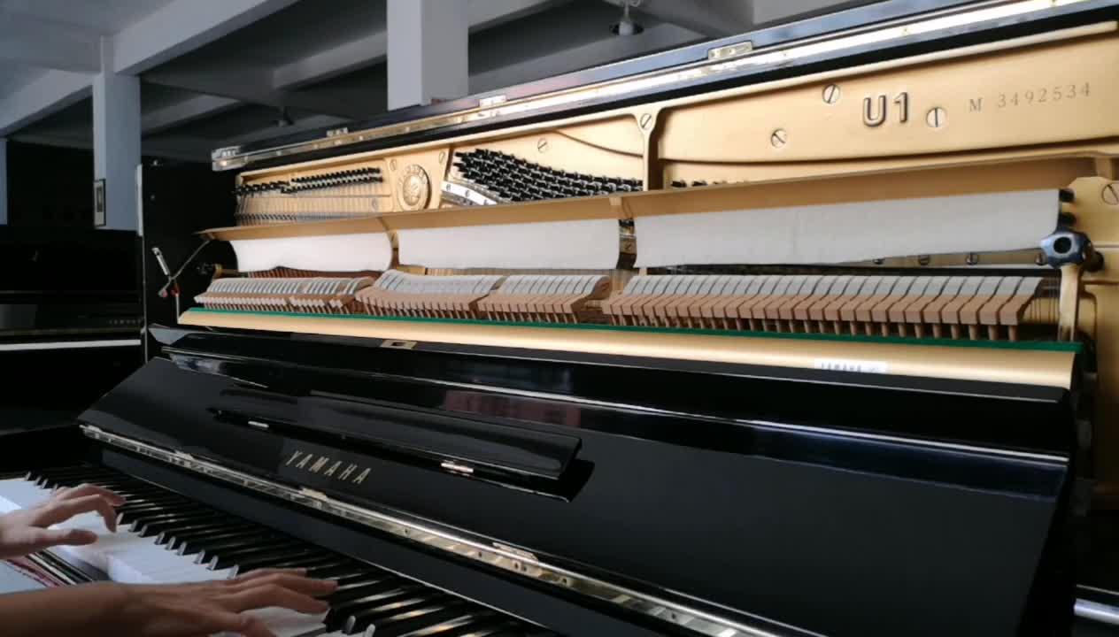 雅马哈钢琴试听