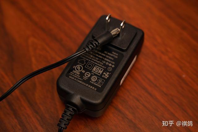 itx存储空间不足外接一个硬盘好了wdelements12t开箱简测