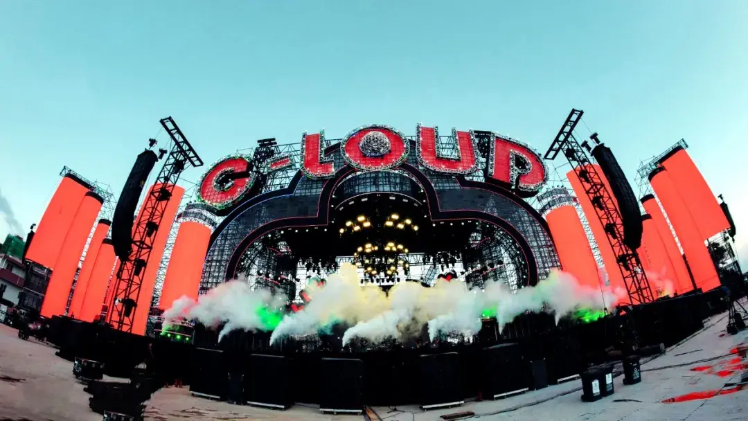 联诚发4000m05巨屏助力深圳大鹏音乐嘉年华震撼开唱