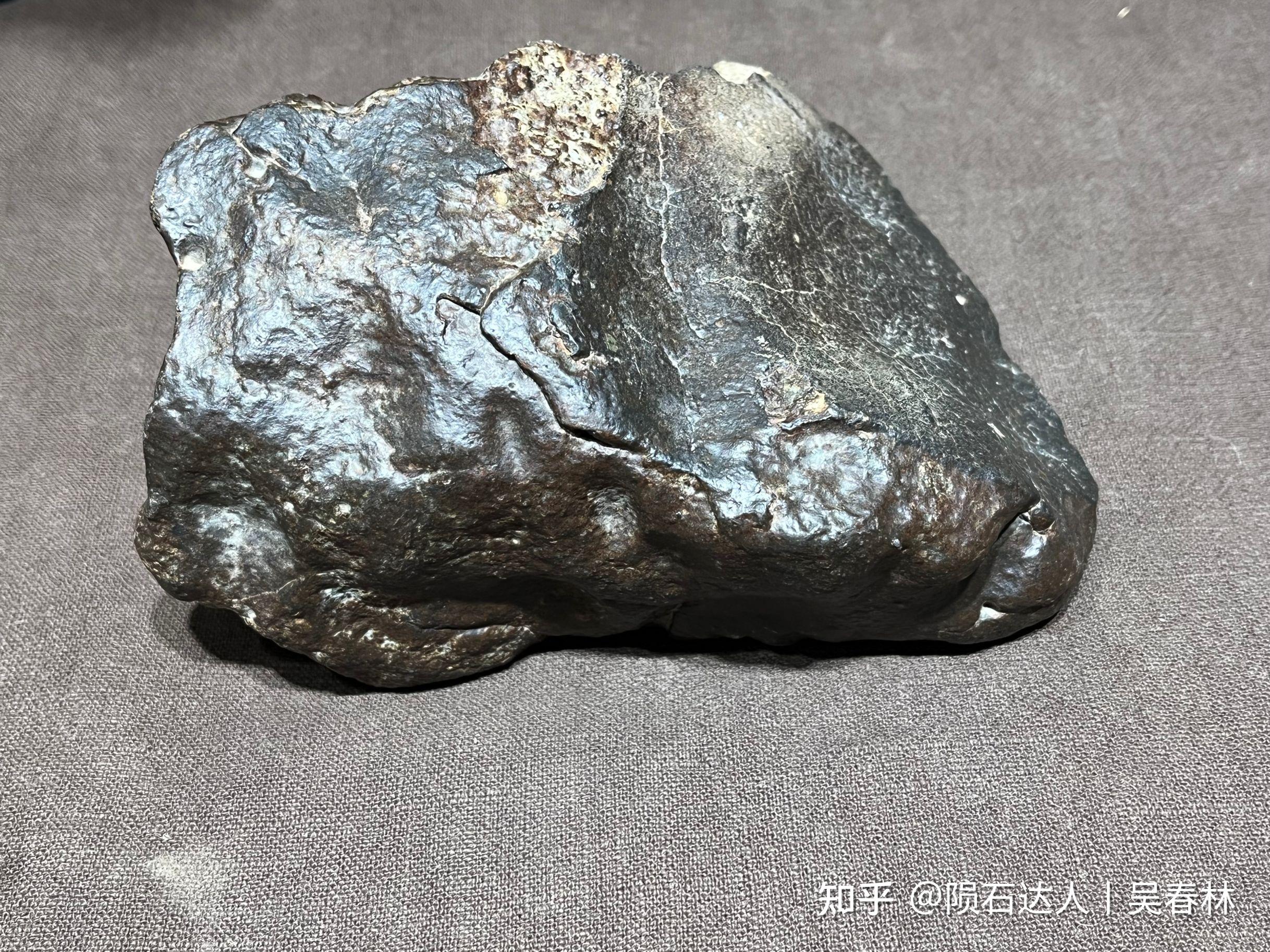 陨石熔壳陨石达人吴春林