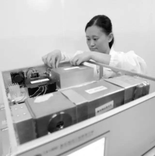 铯原子钟价钱 v2-0b0a9104a40450eac02e6e4e3abcc068_1440w.jpg?source=172ae18b