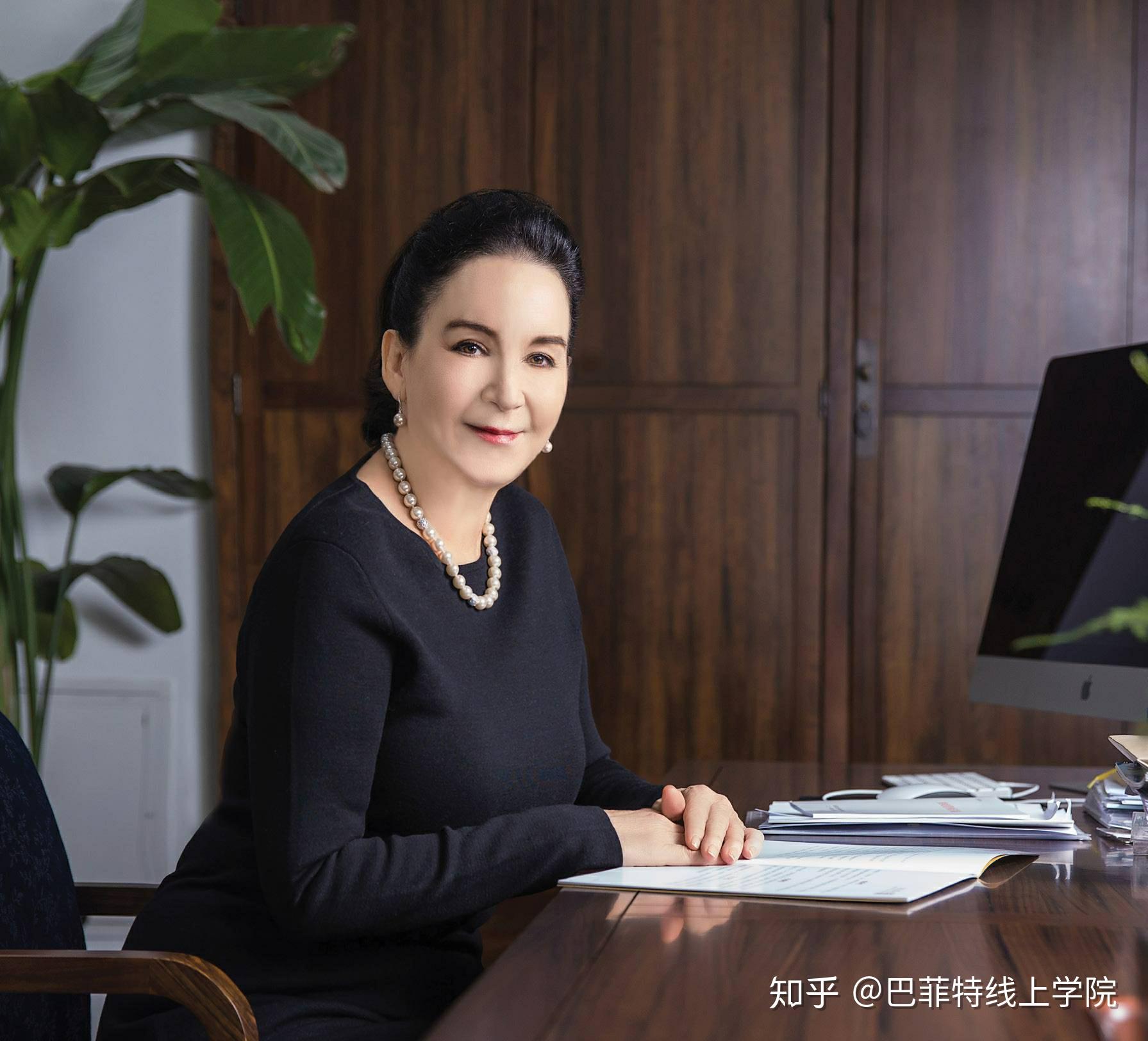 玛丽巴菲特全美畅销书单来自巴菲特核心家族成员对价值投资的诠释