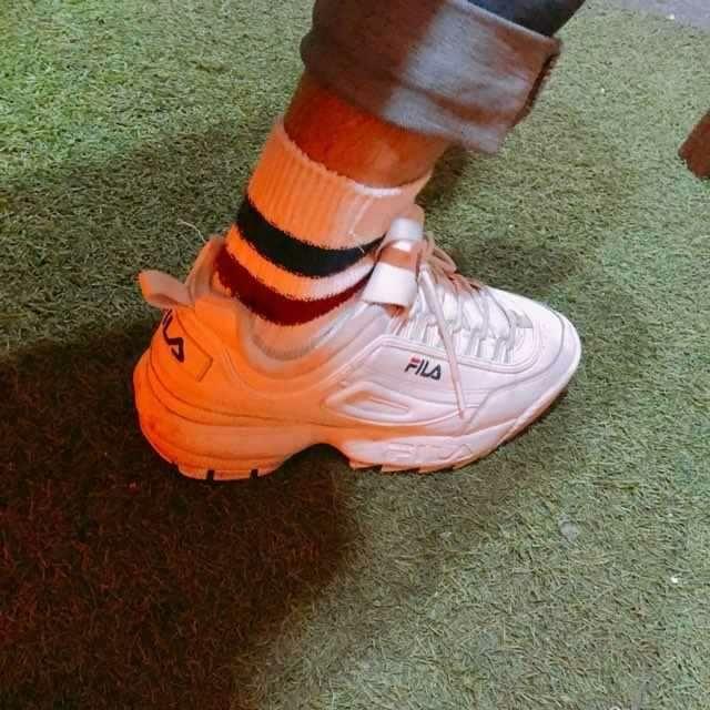 有哪些平价且不俗气适合男学生的衣服品牌?