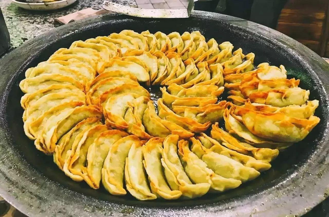 老字号金春锅贴金陵城里锦上添花的美味