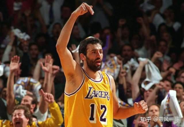 nba镀金年代斯拉夫巨人弗拉德迪瓦茨vladedivac