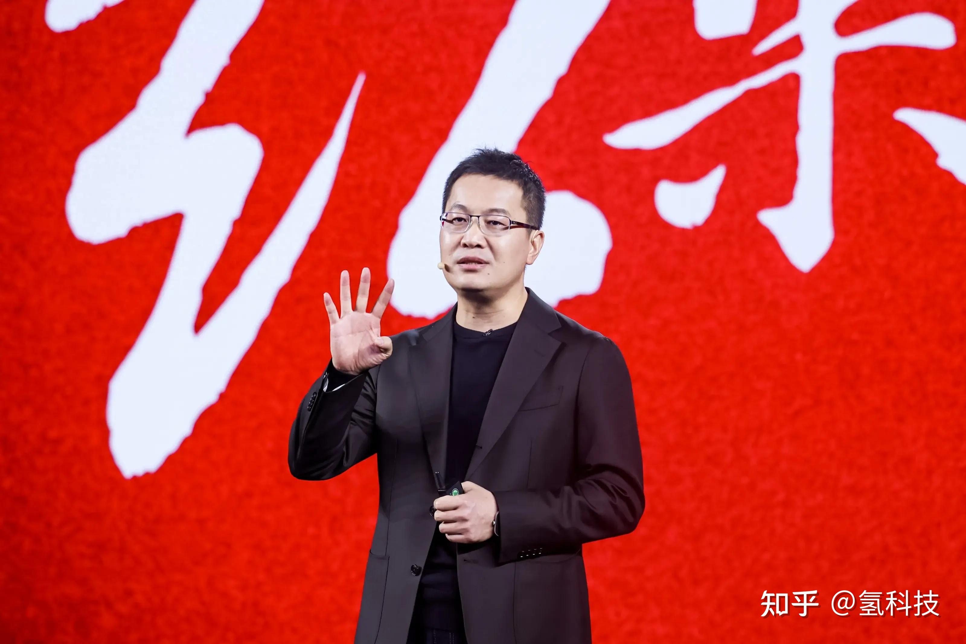 红米k70发布卢伟冰讲述红米四个感人故事