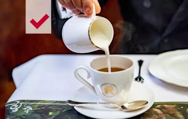 品硕礼仪传统下午茶的优雅食用守则