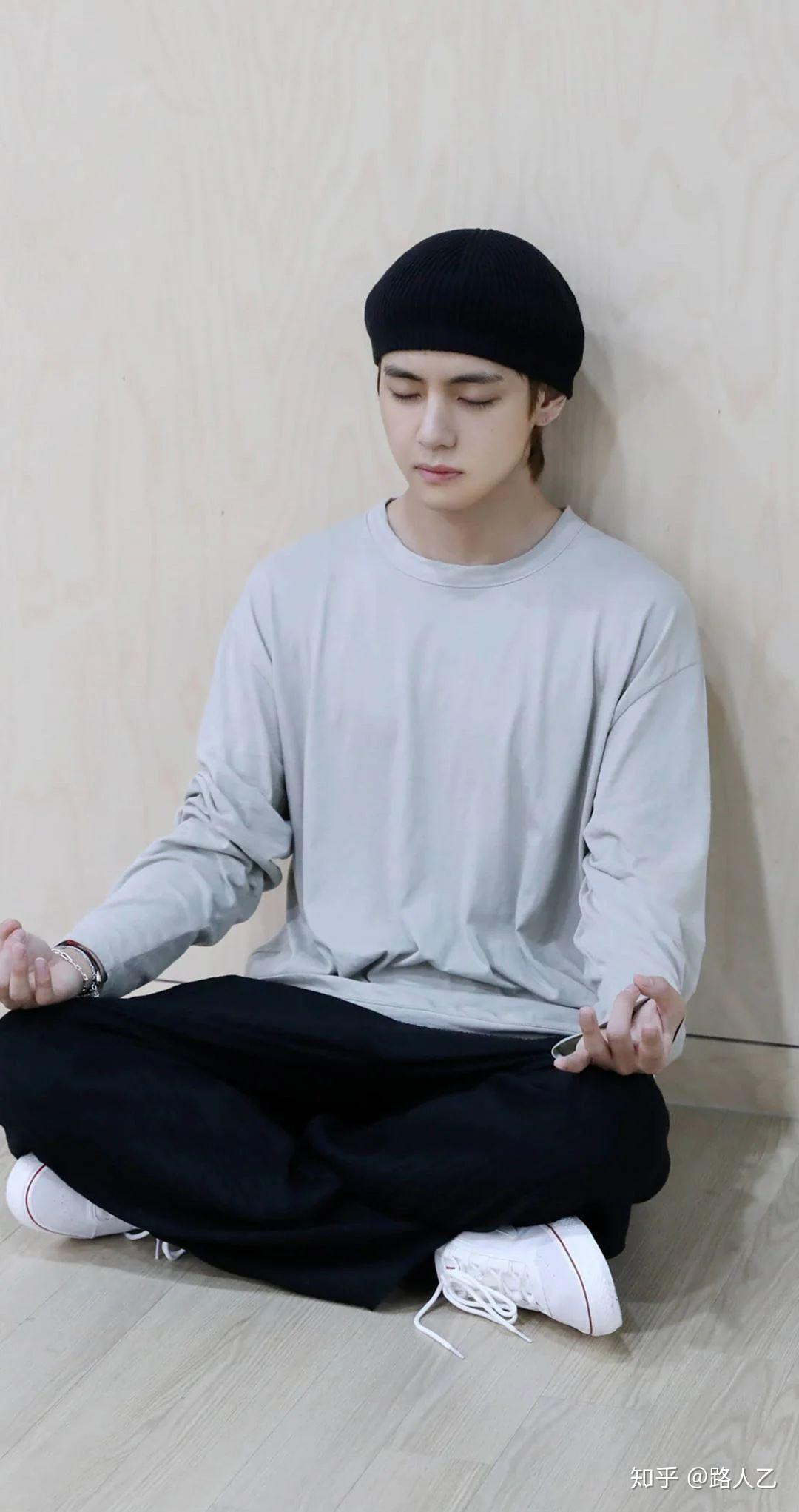 淡颜系男明星和浓颜系是什么区别