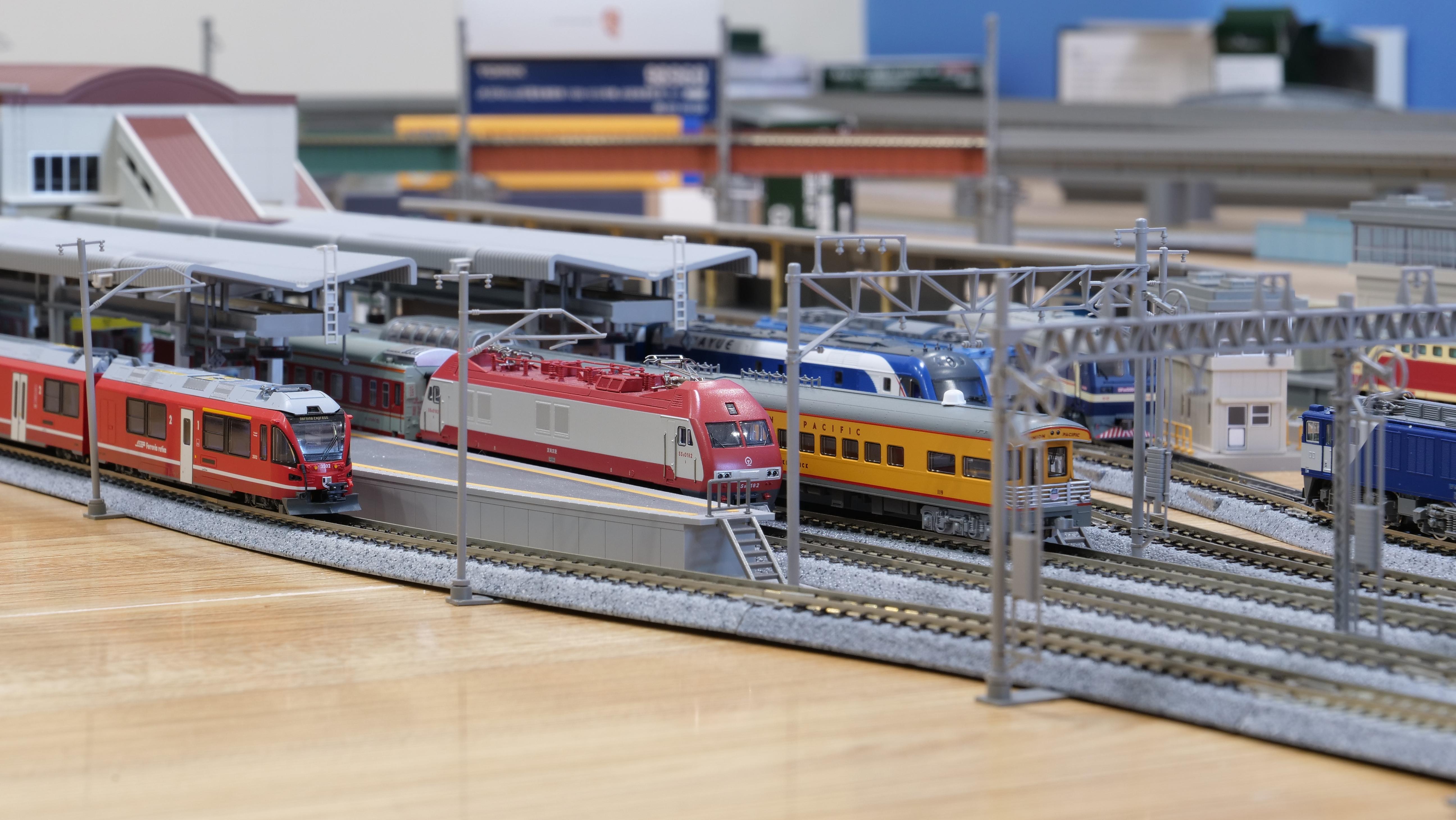 n比例火车模型展示1