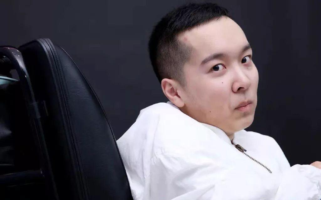 我是渐冻人罗罔极我想找个喜欢的姑娘