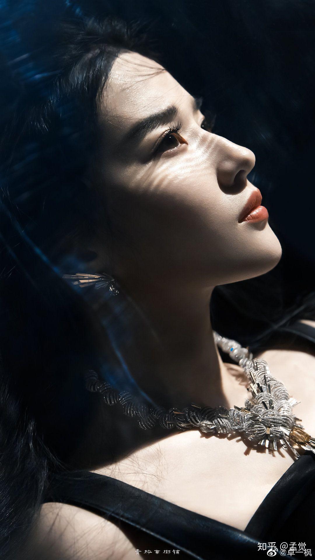 刘亦菲正脸好看还是侧脸好看