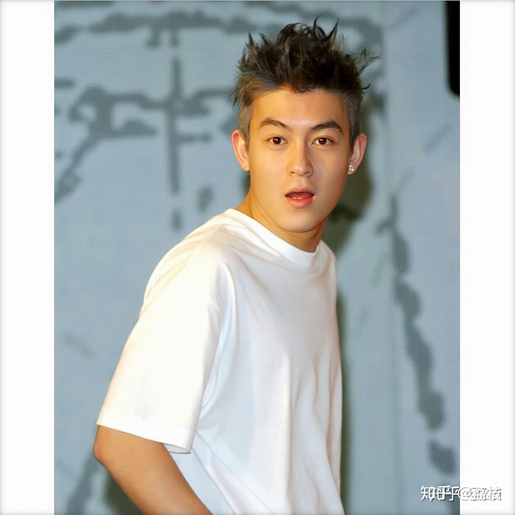 有没有陈冠希的高清壁纸