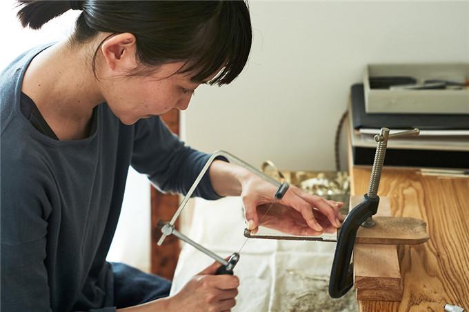 一把勺子让这个日本女手艺人红了