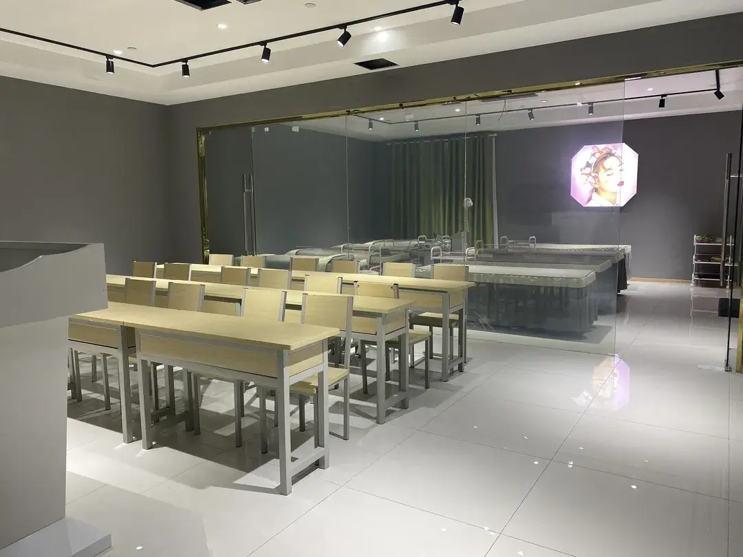 双城官宣艾尼斯北京天津两大校区顺利开业