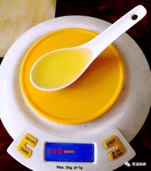 宝宝吃油晚竟会变笨30块油和300块核桃油究竟差了多少智商税科学喂养