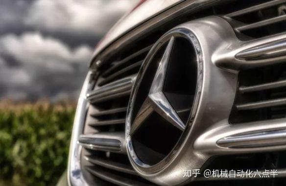 为什么奔驰会有立标和大标?到底有什么区别? - 知乎