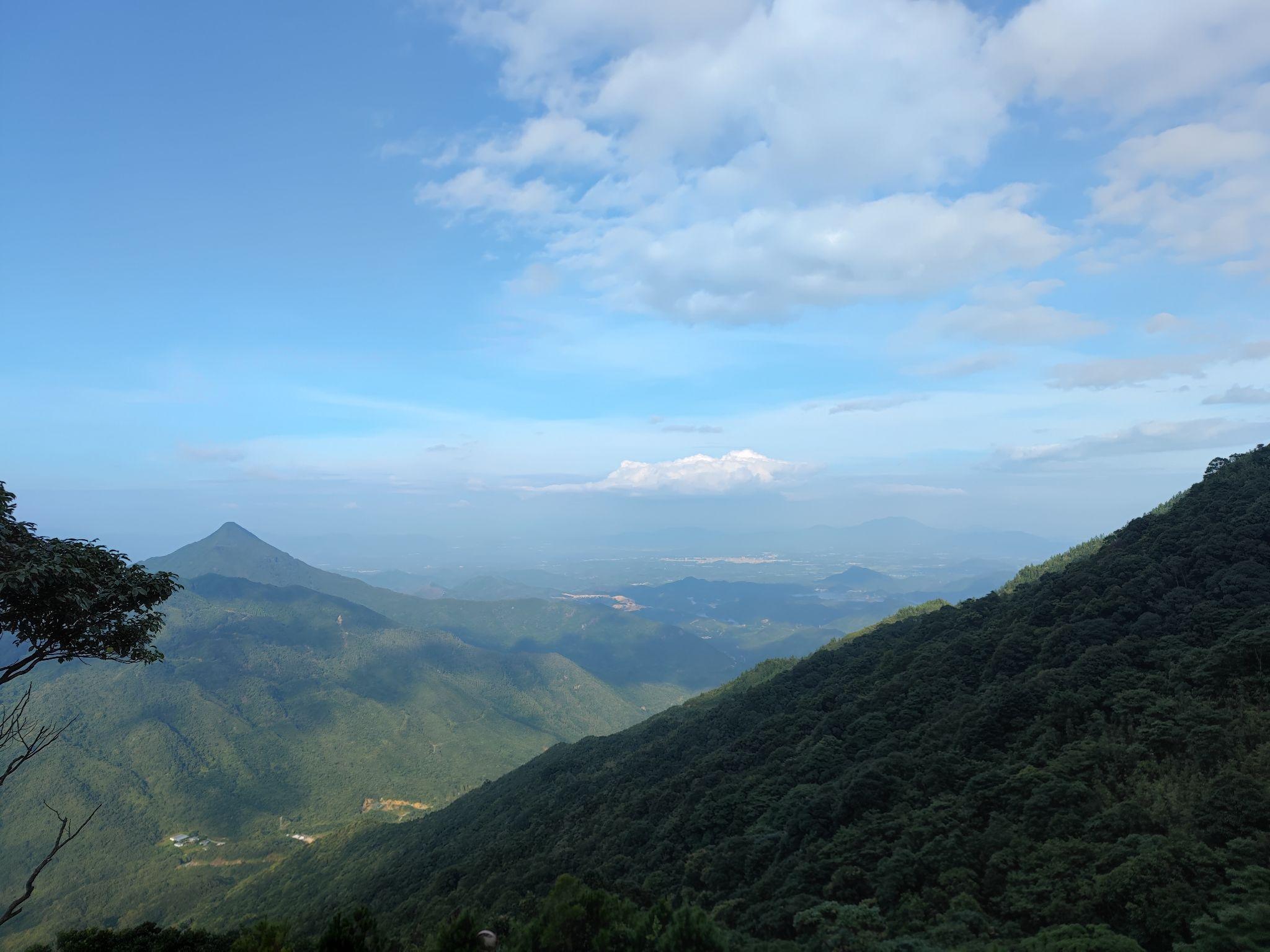 粤东莲花山图片