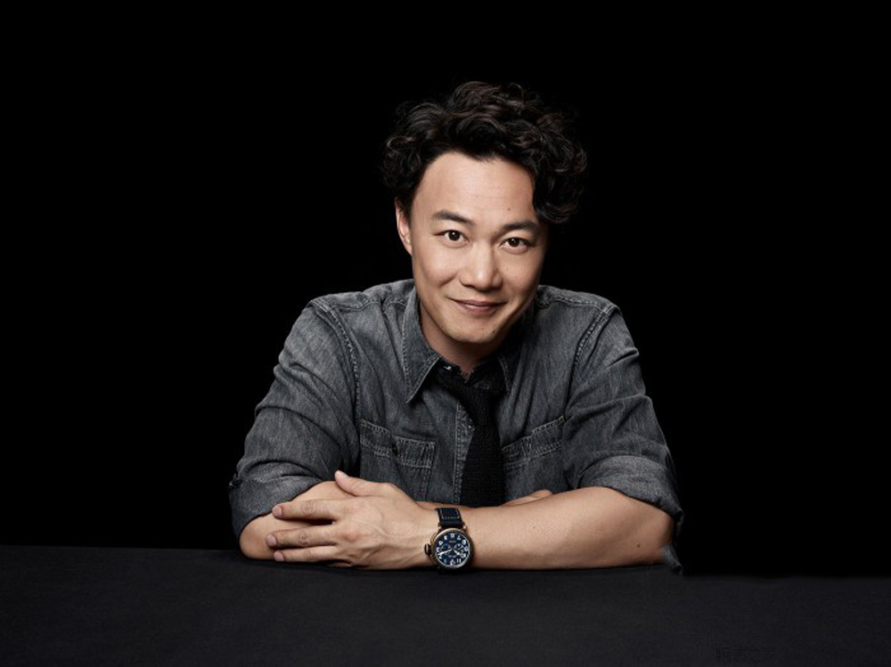 真力时与陈奕迅,追求极致的疯狂碰撞 俗话说,钟表就是迈入成功的标志