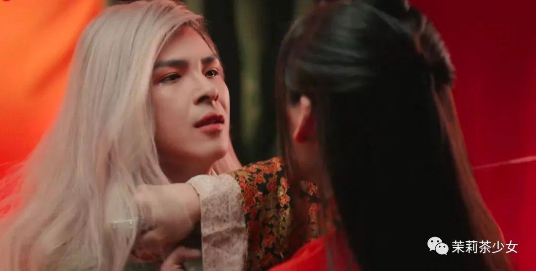 越南狗血mv自心我辛辛苦苦复活的男人爱上了我另一个男人有人管我死活