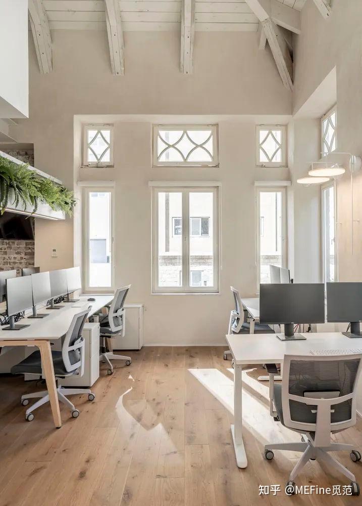 居家的你,会想念怎样的办公空间?