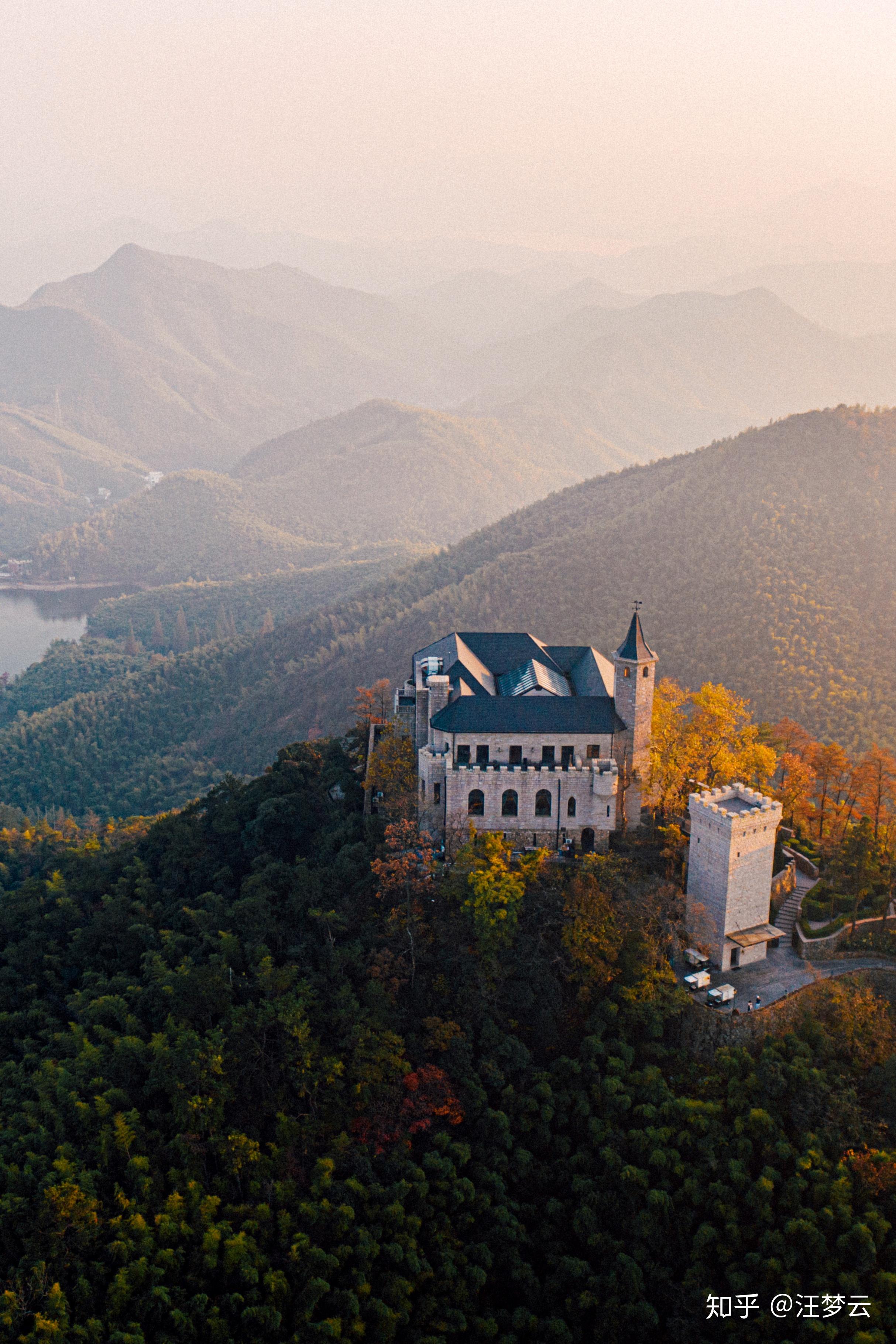 周末自驾游莫干山裸心城堡