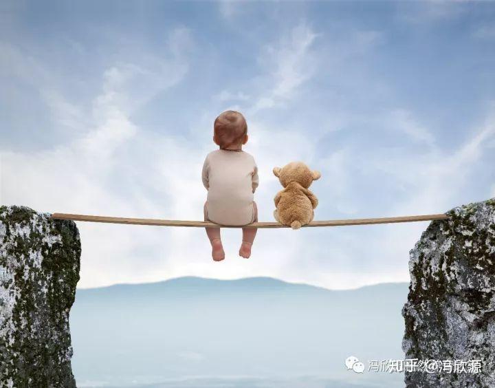 梦见小孩掉下悬崖，梦境背后的深层寓意与心理解析