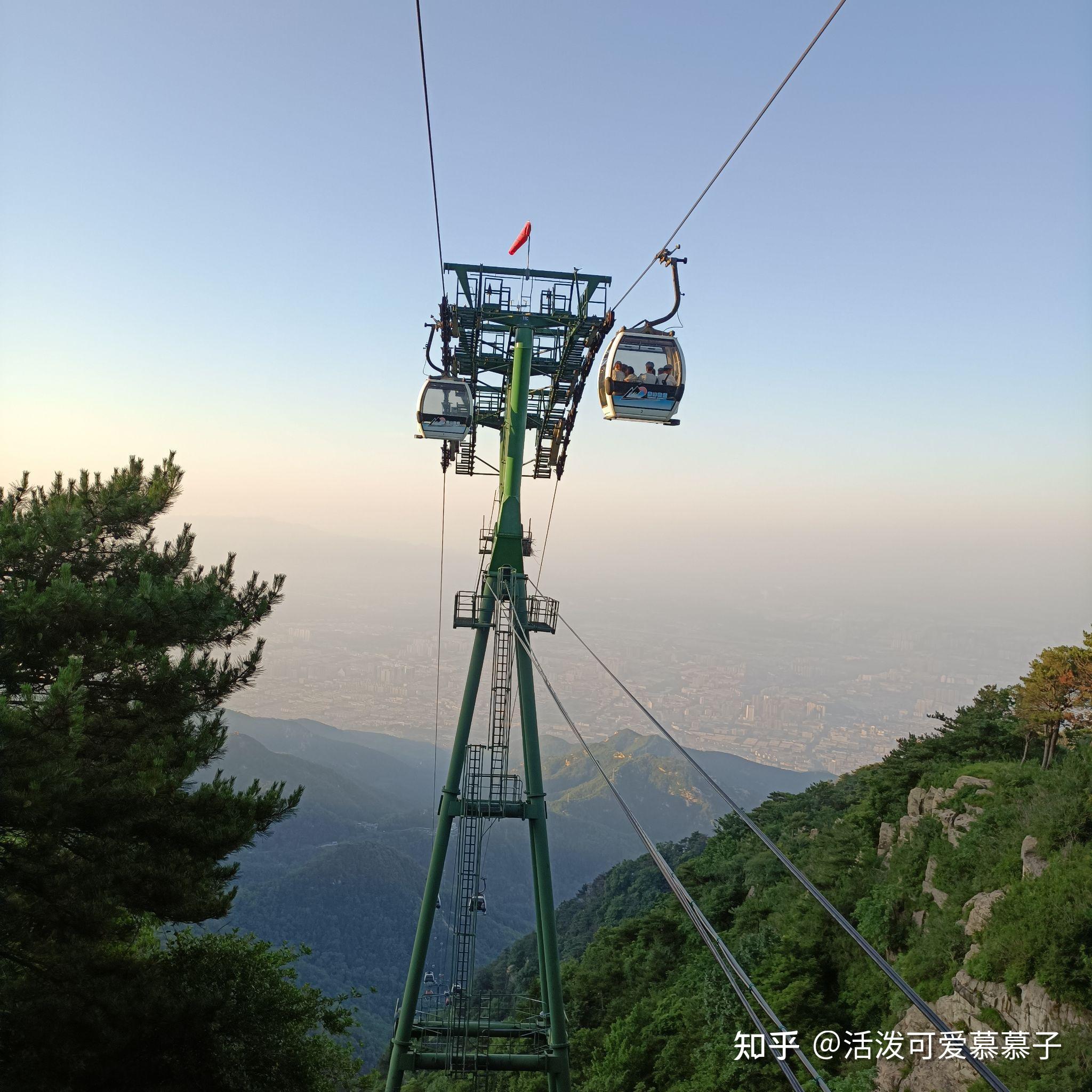 说走就走的旅行之夜爬泰山