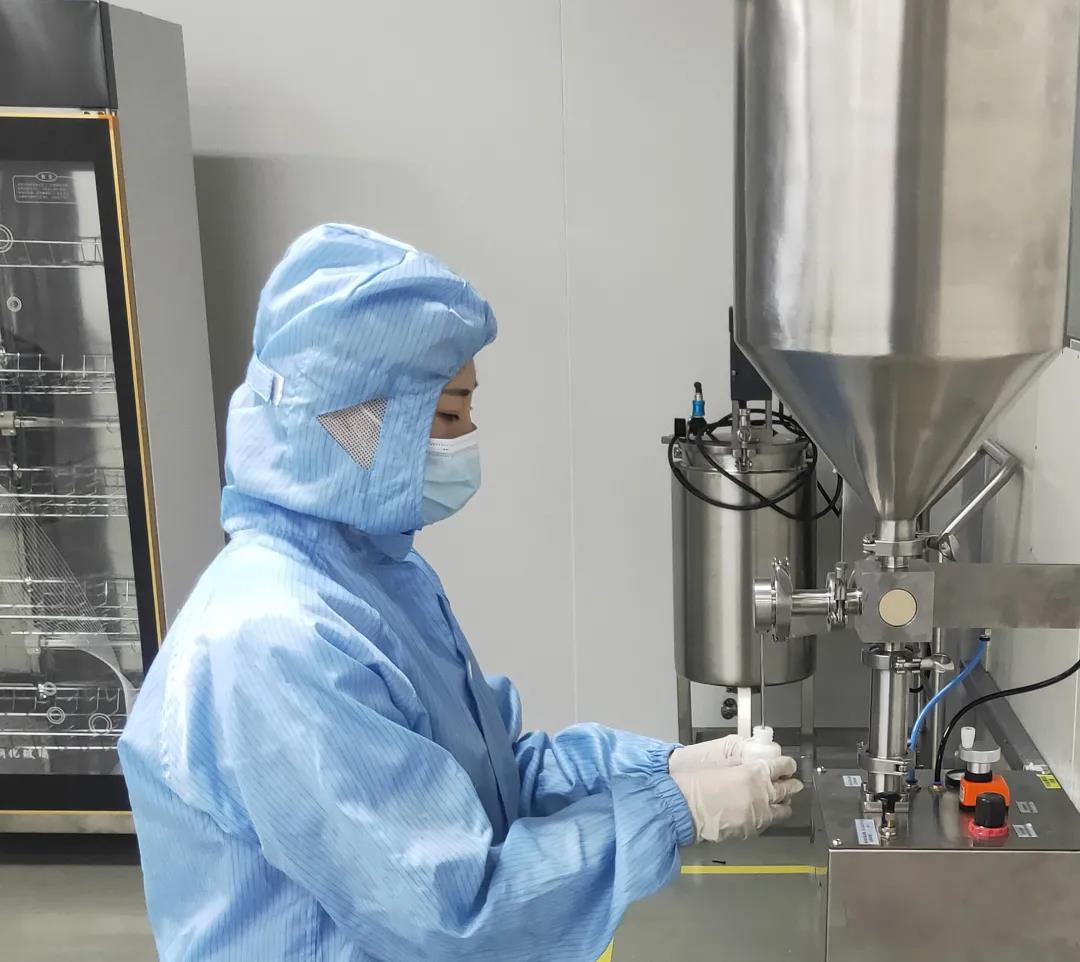 独家回应:科丝美诗"少量生产体系",其实早在三年前便开始布局