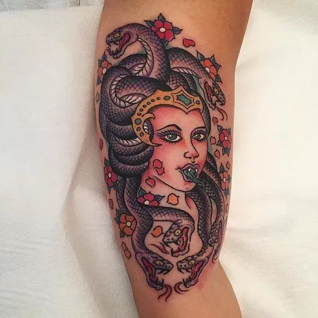 纹身符号丨美杜莎的神话