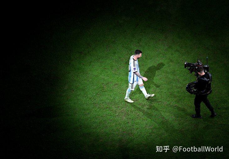 关键时刻球星发挥决定胜负走向