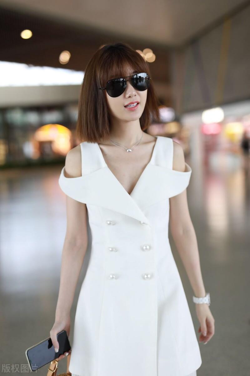 从毛晓彤千万片酬拖欠及香港演员杨淇转做保安,看职场价值及回报