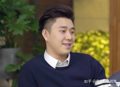 可惜它不是,当刘问走进别墅,遇见了自带阳光的小董,瞬间被吸引.