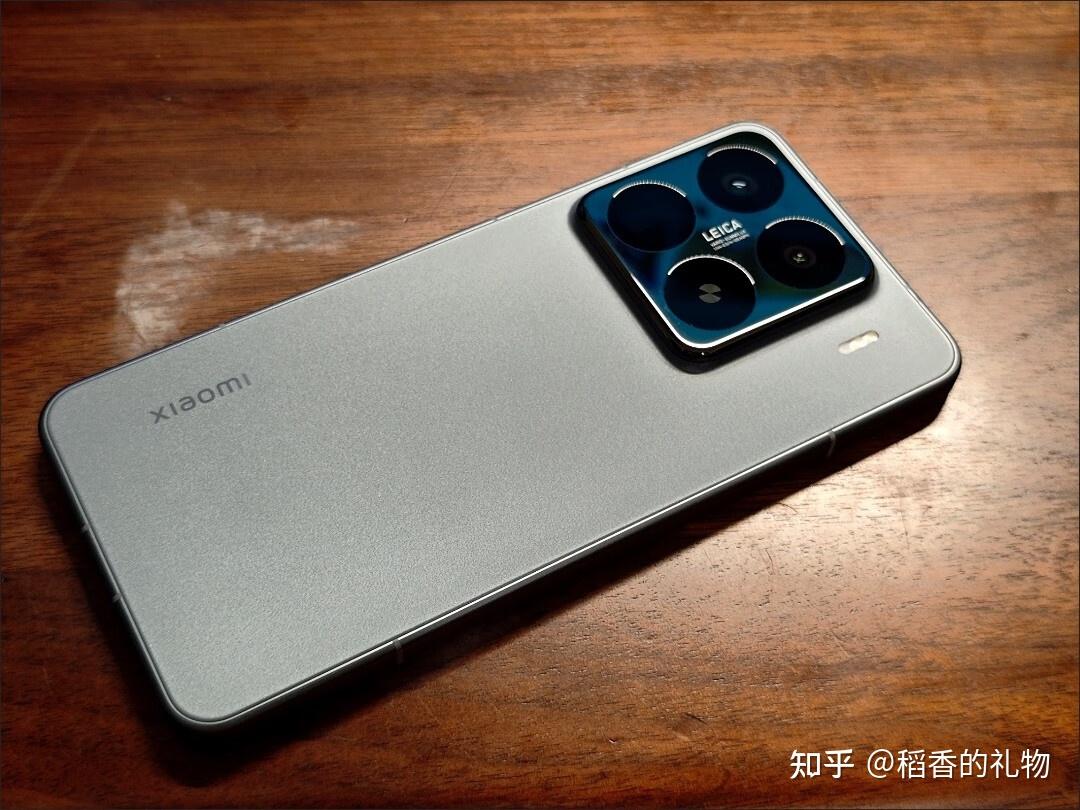 小米15 Ultra 月底发布，小米15卖了300万台，或许更值得？ - 知乎