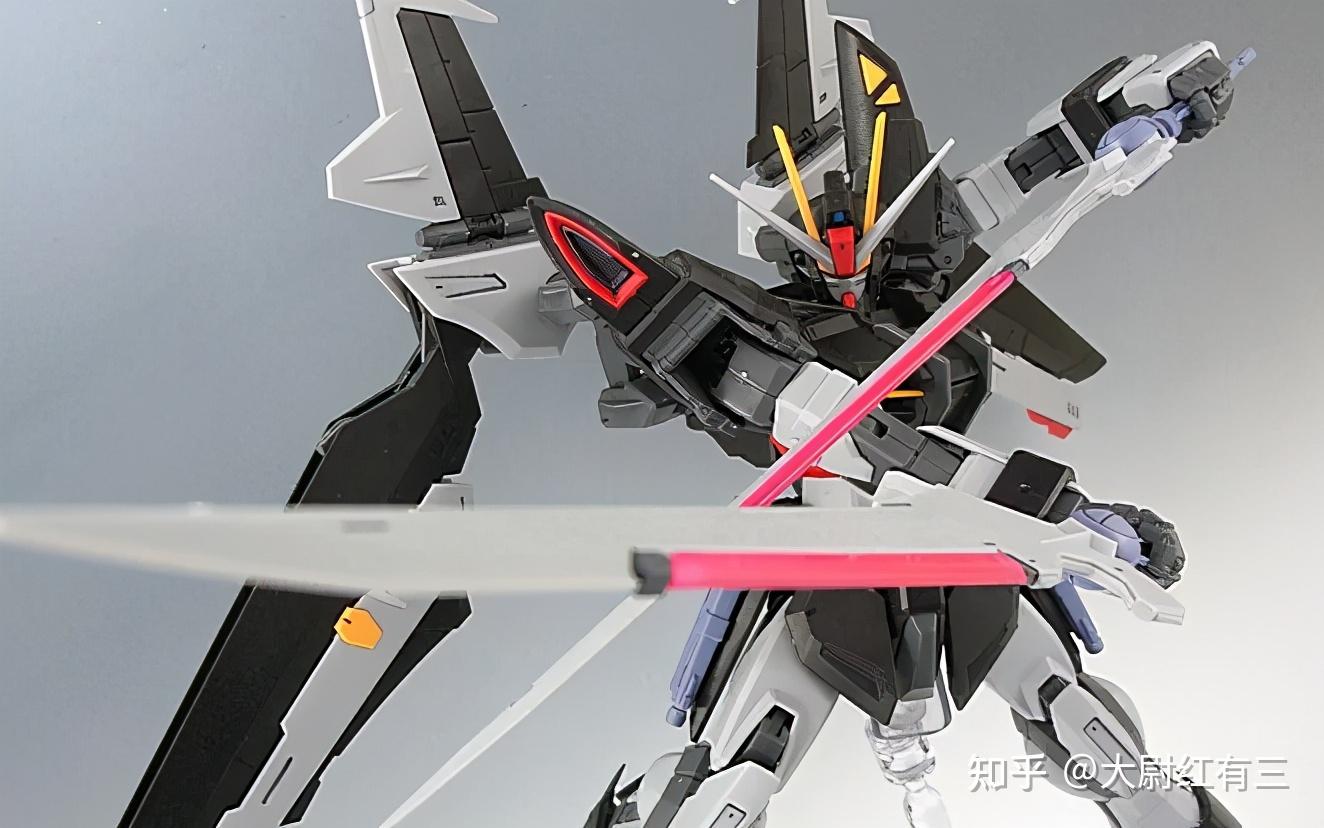 存在感远胜自由，贯穿始终的种系机体，设计最经典的高达- 知乎