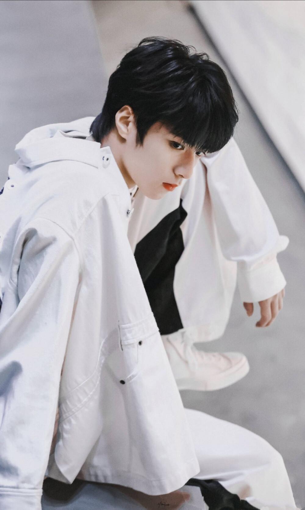 有没有刘耀文帅照,适合当壁纸的?