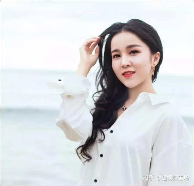 专访狂揽近2700万粉丝舞蹈女神惠子ssica的爆红之路