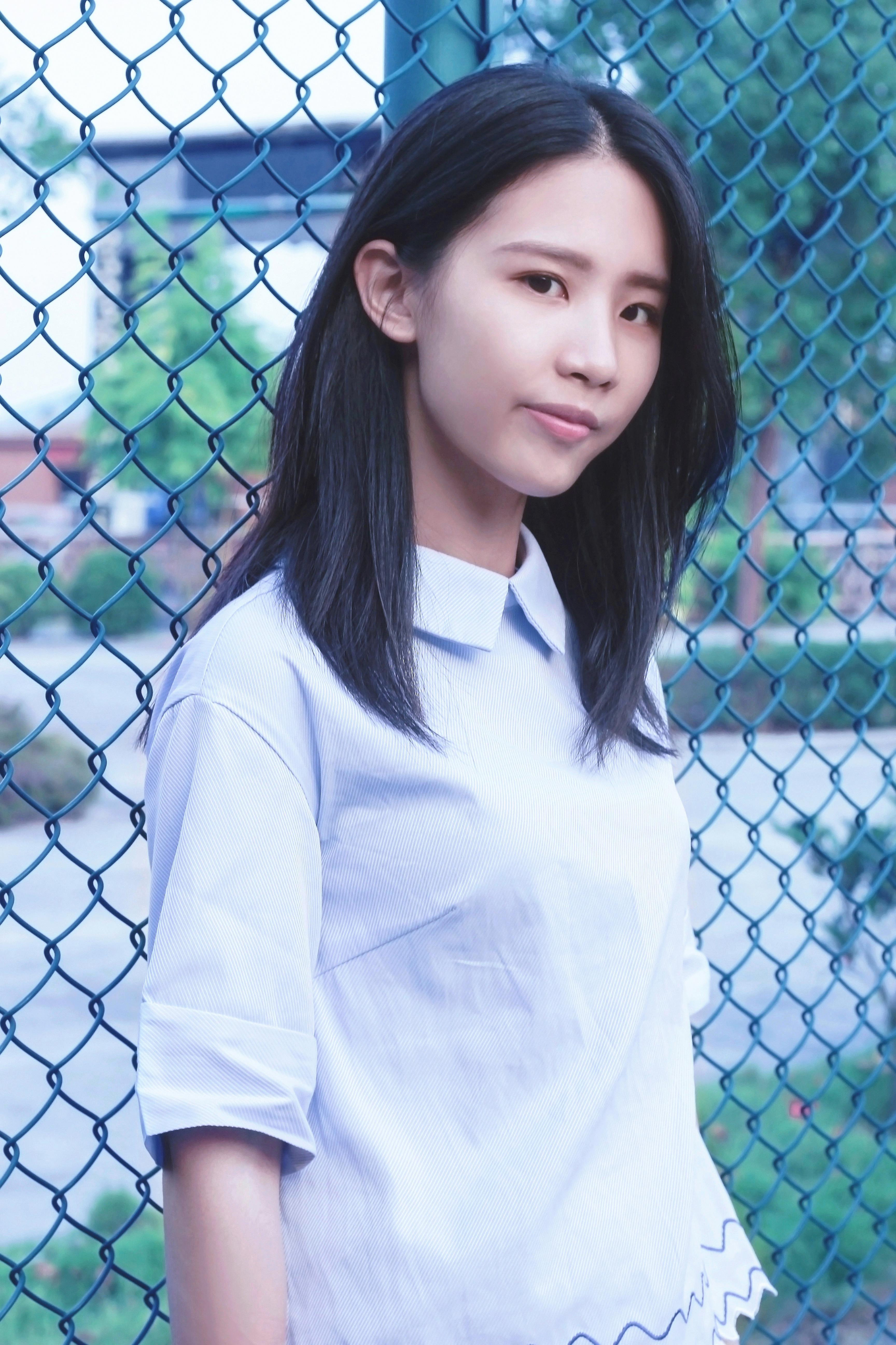 这位广东妹子陈梓平的长相