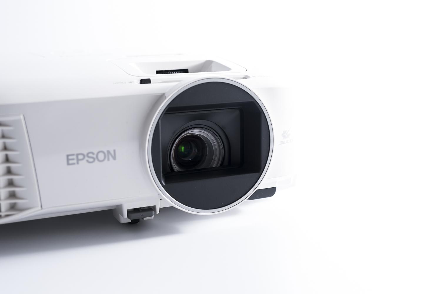 不想再买传统电视了epson爱普生chtw5600投影机使用体验