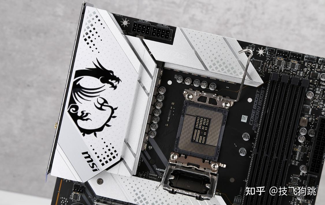 显示屏的美商海盗船散热搭12代i7-12700kf 3090显卡装机实测 - 知乎