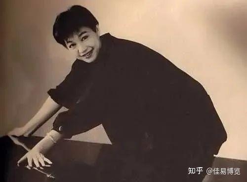 方盈20岁嫁豪门30岁离异转身演绎自己的我的前半生