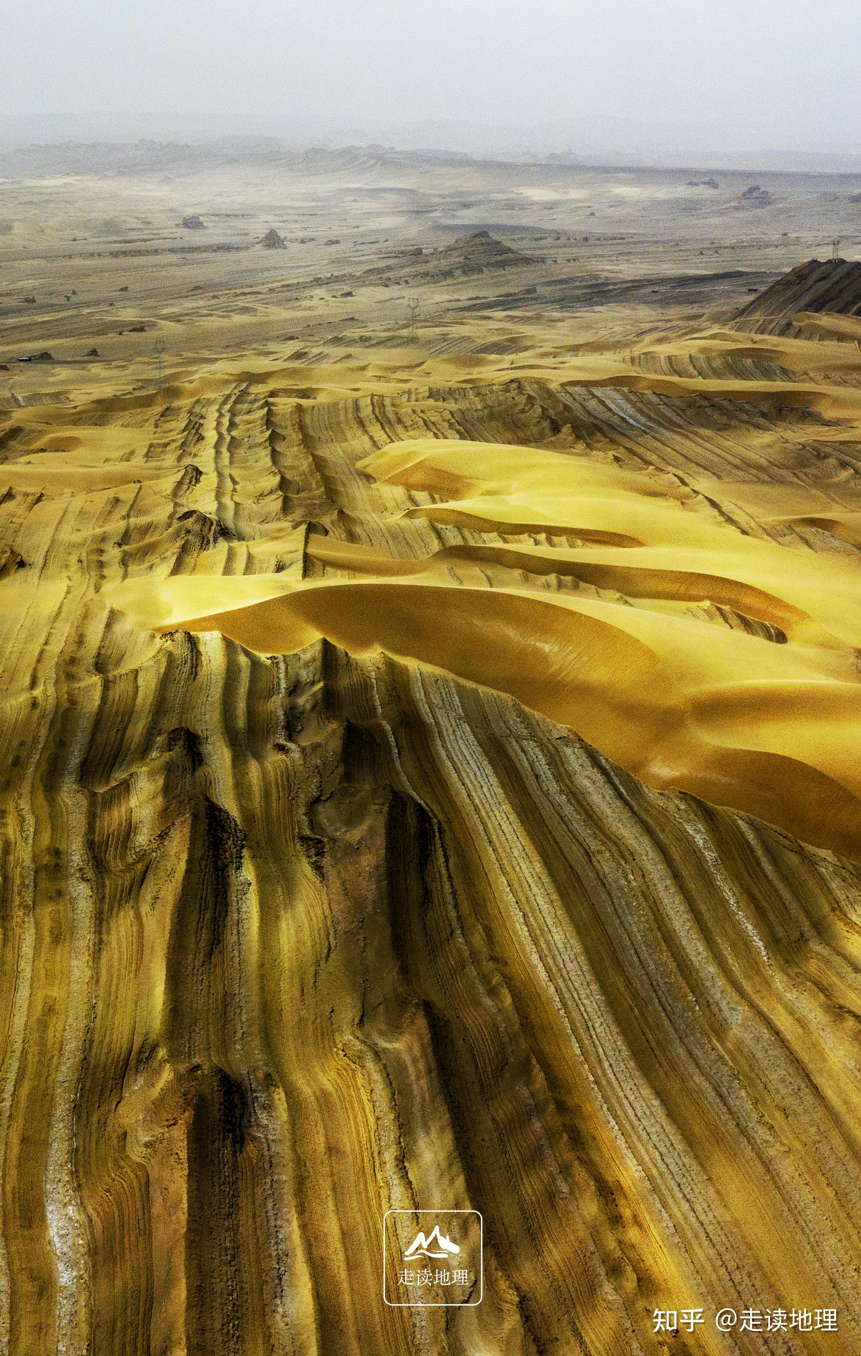 最深刻的风景雅丹地貌无疑是其中最具规模由西北风加持的景观很多中国