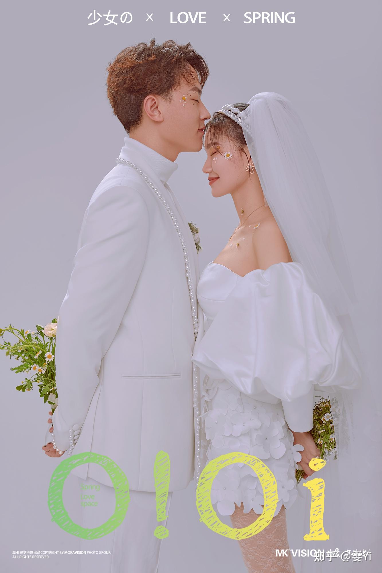 简单小互动从照片里就能看出二人有多甜蜜糖分加满 爱到永远~婚纱照一