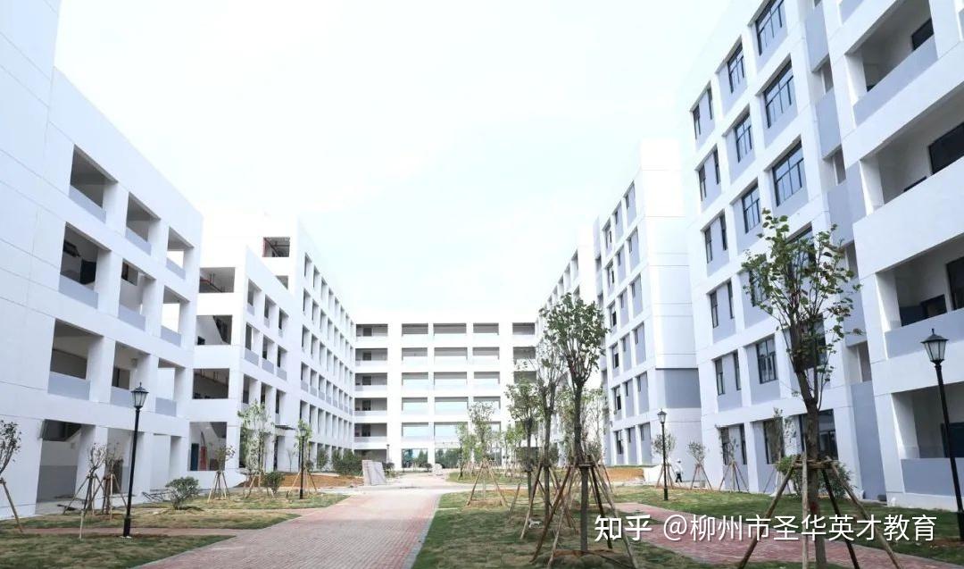 还有20天容纳5000名学生的这所新高中将正式启用