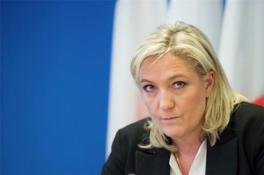 玛丽娜·勒庞(marine le pen)年龄:48岁(1968年8月5日)星座:狮子座